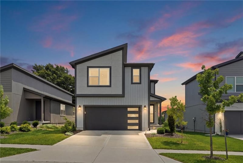 18025 Hauser St, Overland Park, KS 66013