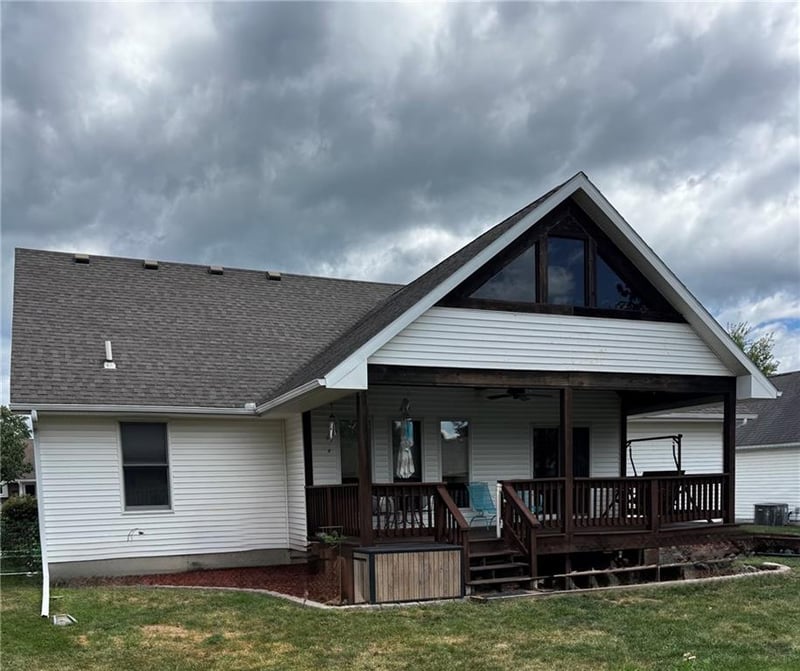 1206 Talon Dr, Cameron, MO 64429