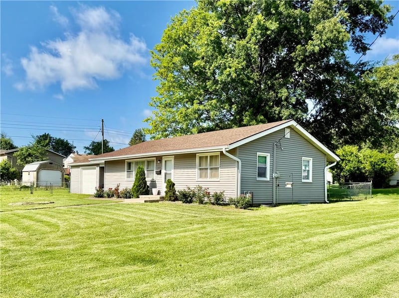 320 Alvin St, Maryville, MO 64468