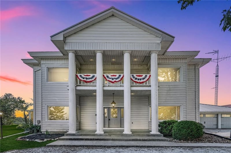 6585 NE Catawba Rd, Breckenridge, MO 64625