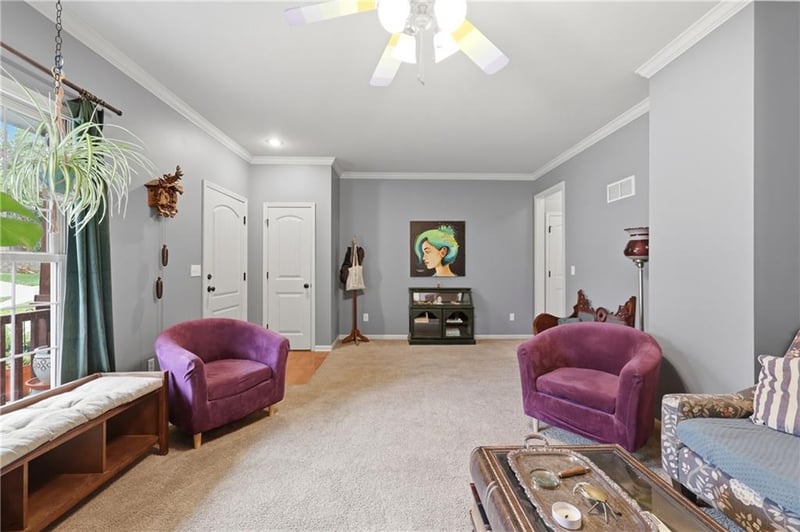 7361 Congress Ave, Kansas City, MO 64152