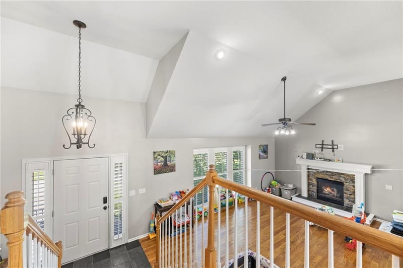 7433 N Smalley Ave, Kansas City, MO 64158