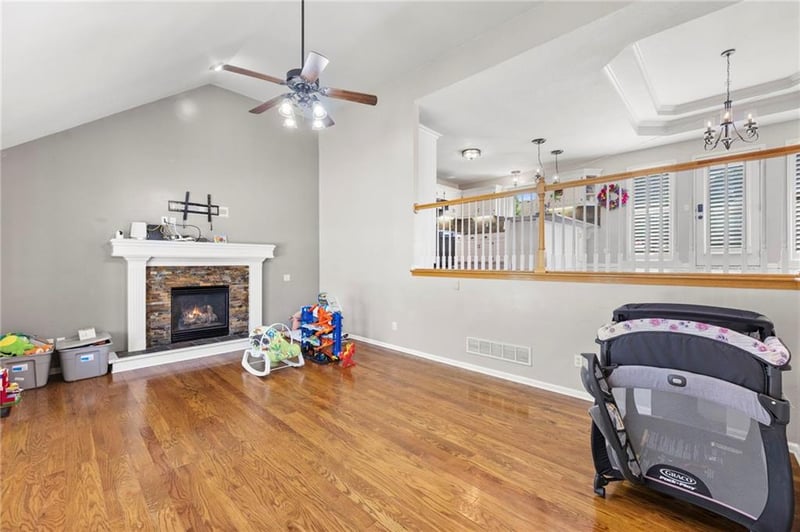 7433 N Smalley Ave, Kansas City, MO 64158