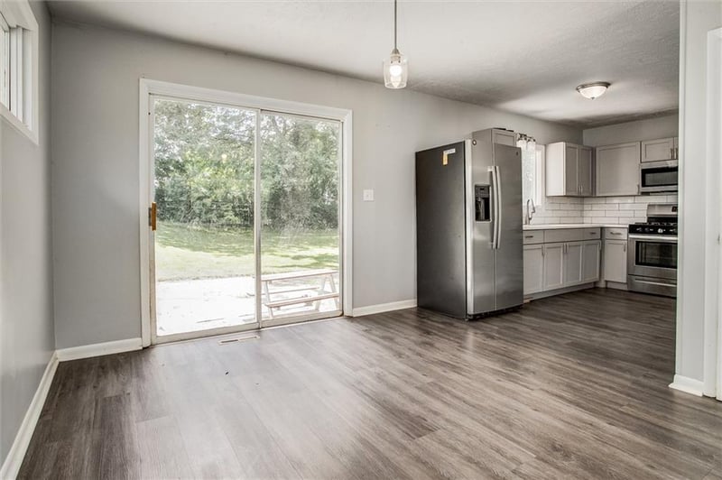 151 Cornell Ave, Bonner Springs, KS 66012