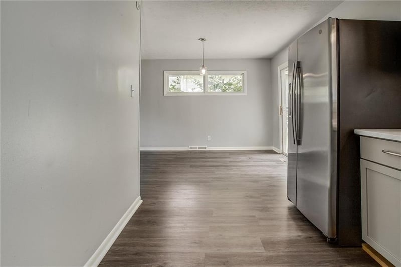151 Cornell Ave, Bonner Springs, KS 66012