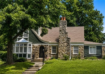 7421 Forest Ave, Kansas City, MO 64131