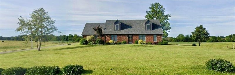 330 200 Rd, Centerview, MO 64019