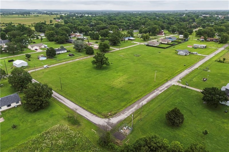 000 Park St, Cherryvale, KS 67335