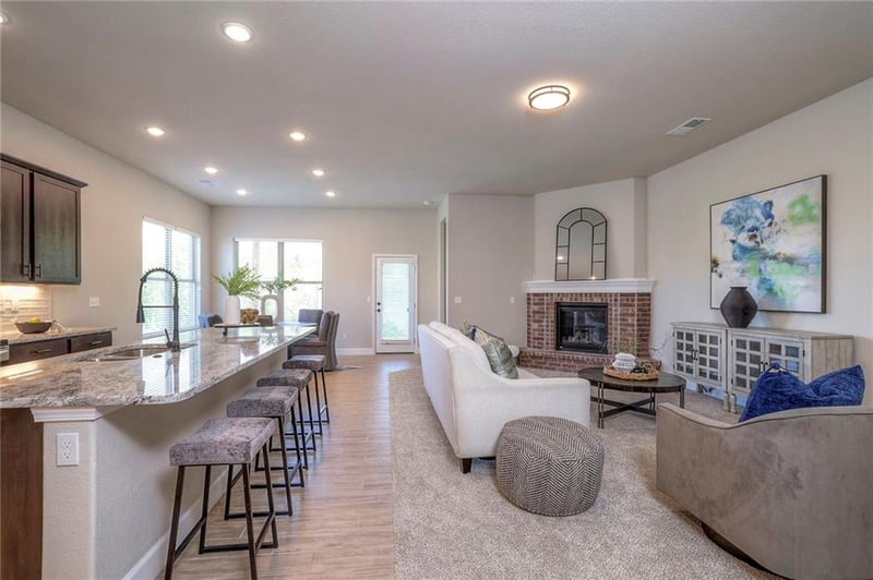 25235 92nd Ter, Lenexa, KS 66227
