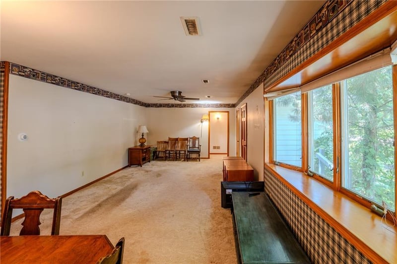 306 Green St, Yates Center, KS 66783