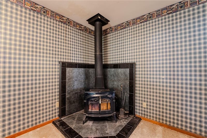 306 Green St, Yates Center, KS 66783