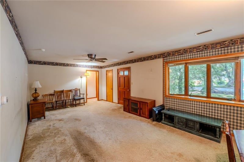 306 Green St, Yates Center, KS 66783