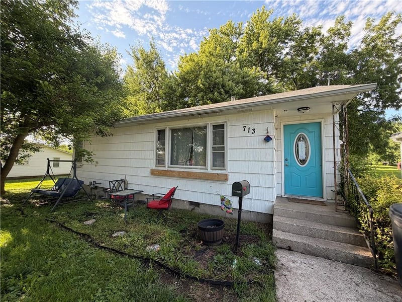 713 2nd St, Cameron, MO 64429