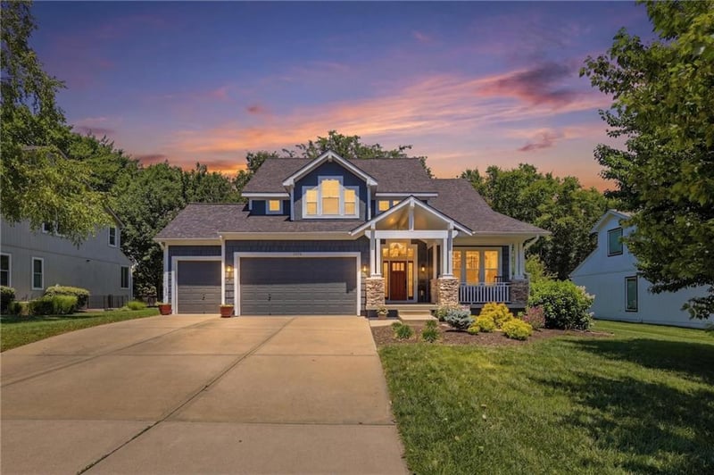 4834 155th Ter, Overland Park, KS 66224