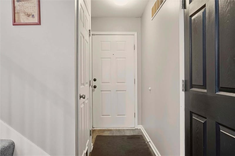 11120 Highview Rd, Peculiar, MO 64078