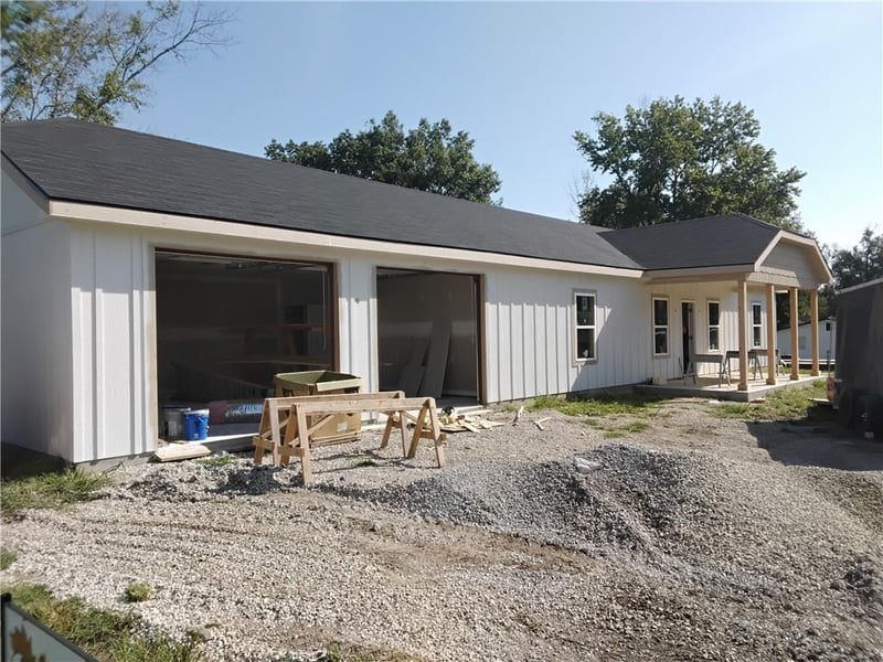 202 W Redwood St, Archie, MO 64725