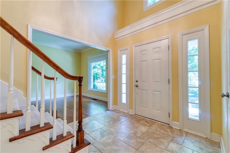 8115 W 115th Ter, Overland Park, KS 66210