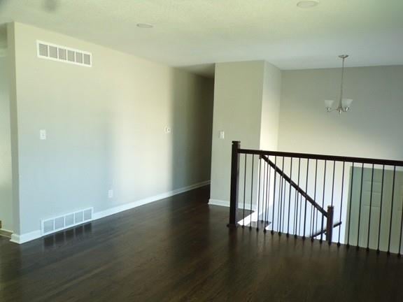 908 14th St Ter, Blue Springs, MO 64015