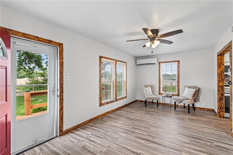 311 Joseph St, Richmond, MO 64085