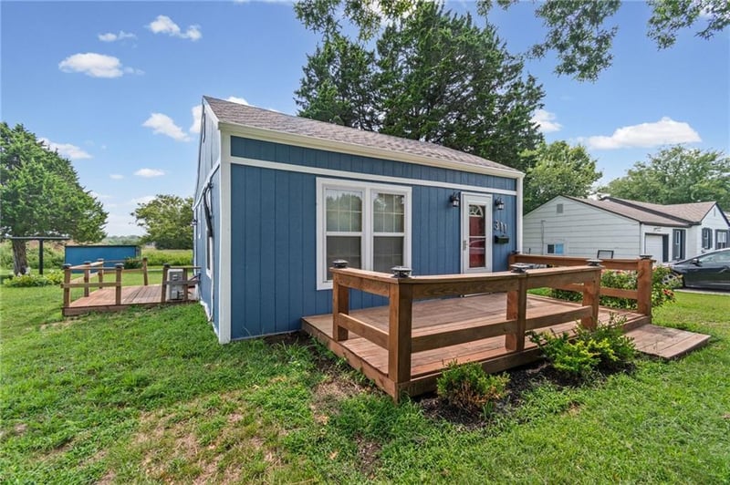311 Joseph St, Richmond, MO 64085