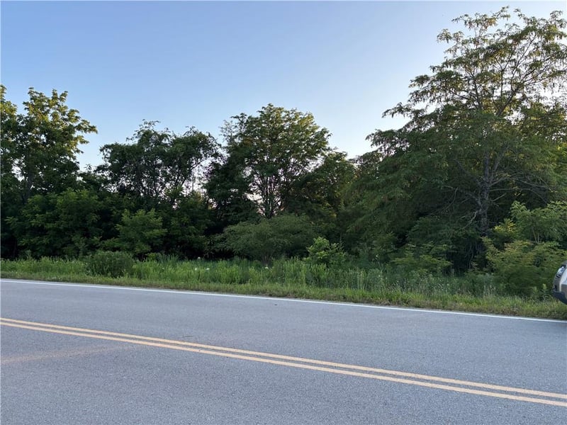 27865 New Lancaster Rd, Louisburg, KS 66053