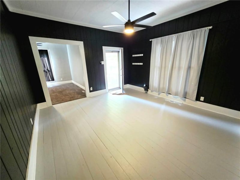 903 Oak St, Pittsburg, KS 66762