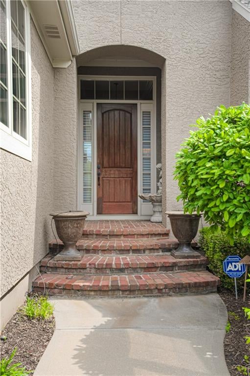 10320 W 142nd St, Overland Park, KS 66221