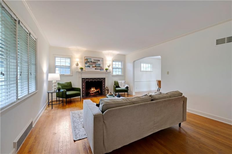 5315 Norwood Rd, Fairway, KS 66205