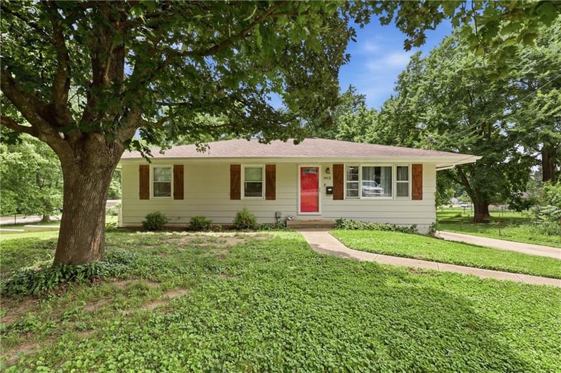 1415 W 25th St S, Independence, MO 64052