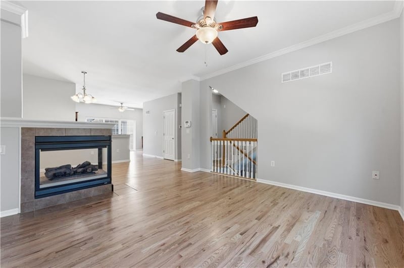 7619 158th Ter, Overland Park, KS 66223