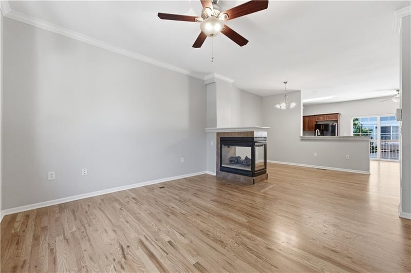 7619 158th Ter, Overland Park, KS 66223