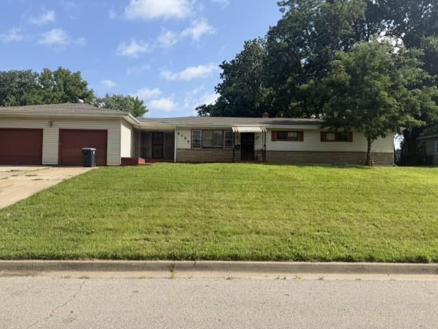 3104 53rd St, Kansas City, MO 64130