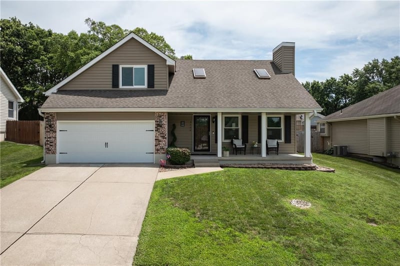 3700 SW 11th St, Blue Springs, MO 64015