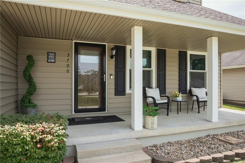 3700 SW 11th St, Blue Springs, MO 64015