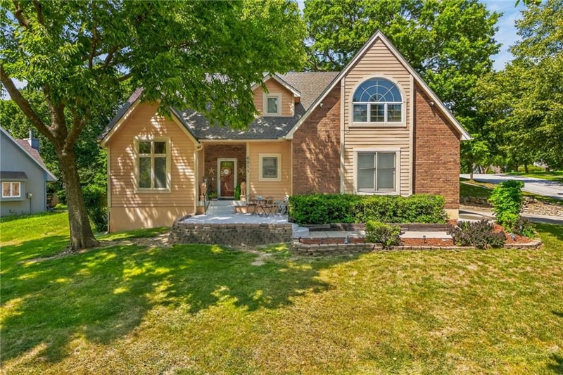 6511 Ridgeway Ave, Kansas City, MO 64133