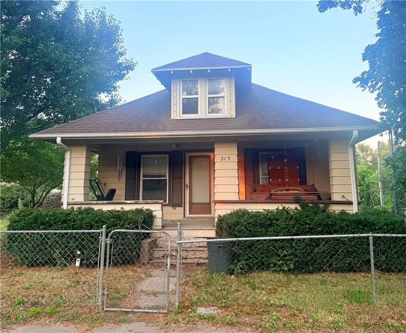 215 Lee St, Craig, MO 64437