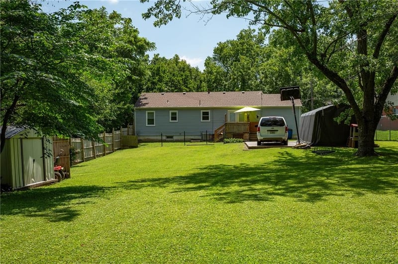 407 North St, Warrensburg, MO 64093
