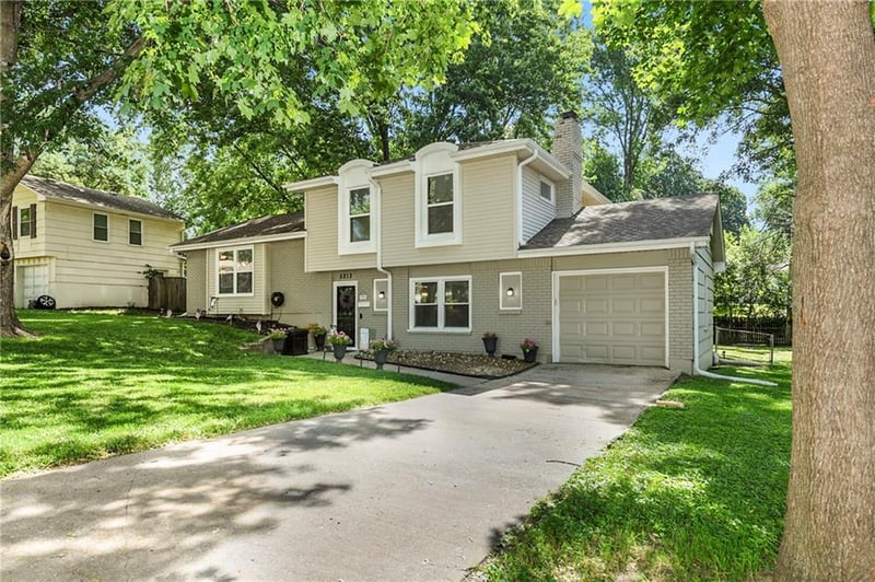 5213 Union St, Independence, MO 64055