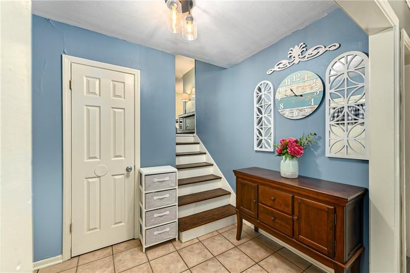 5213 Union St, Independence, MO 64055