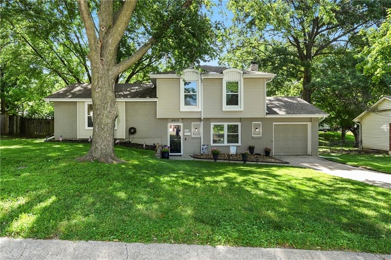 5213 Union St, Independence, MO 64055