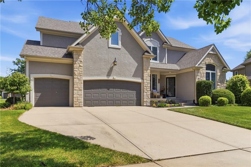 5308 161st St, Overland Park, KS 66085