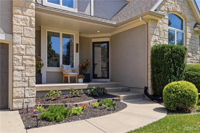 5308 161st St, Overland Park, KS 66085