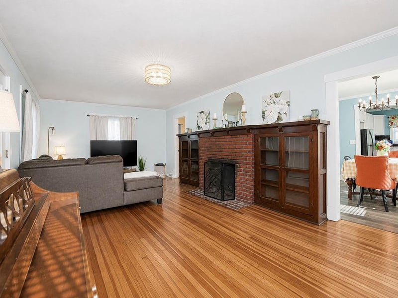 411 E Walnut St, Drexel, MO 64742