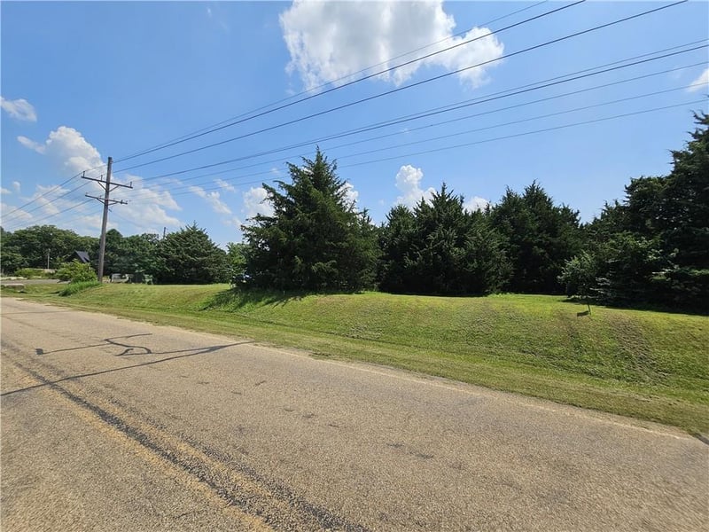 Lot 150 00000 54th St, Mclouth, KS 66054