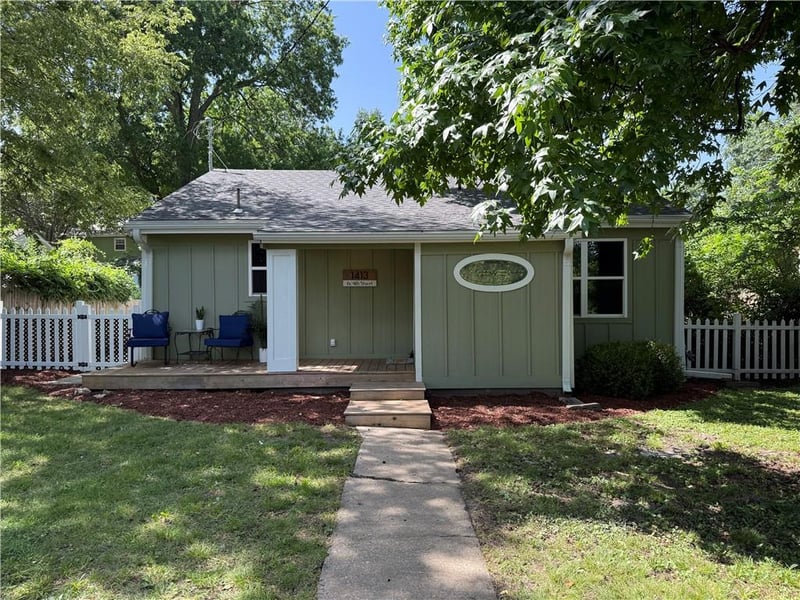 1413 W 4th St, Lawrence, KS 66044