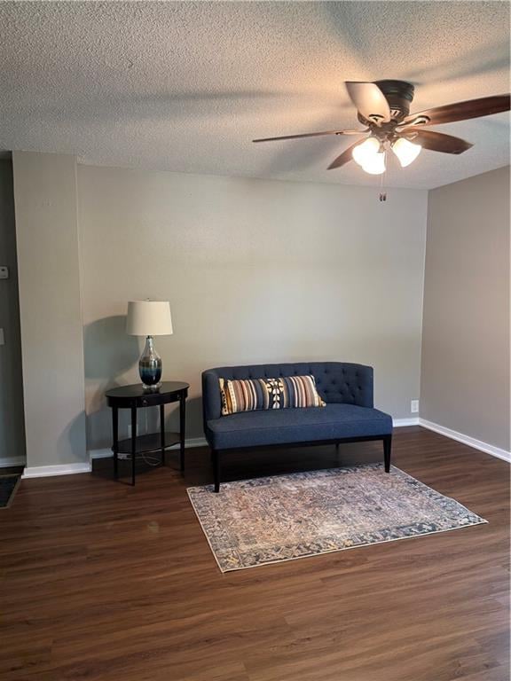 1413 W 4th St, Lawrence, KS 66044