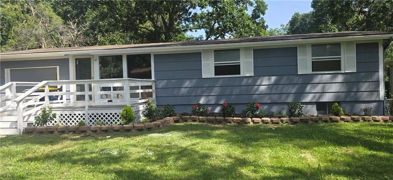 3617 Cypress Dr, Kansas City, MO 64117