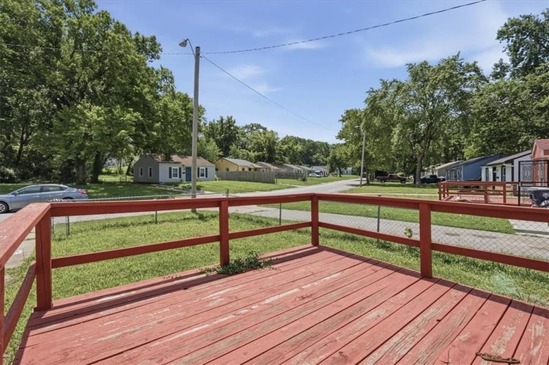 5428 College Ave, Kansas City, MO 64130