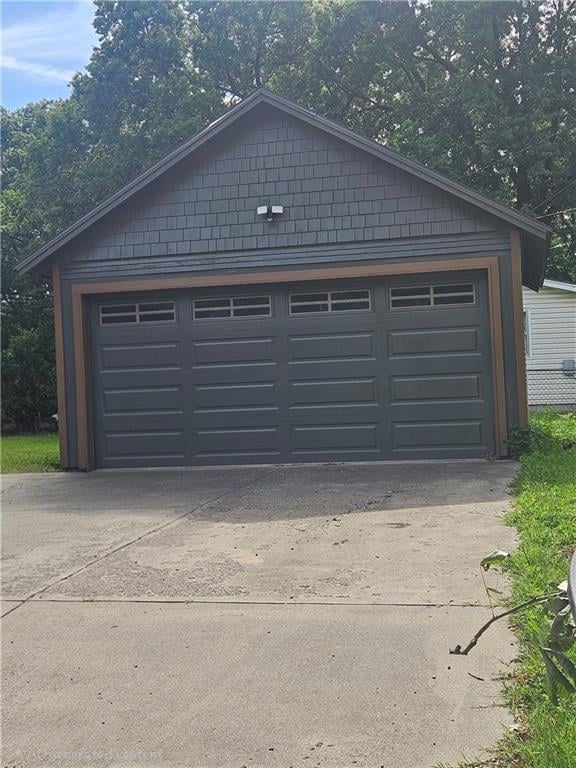 315 W 4th St, Ottawa, KS 66067