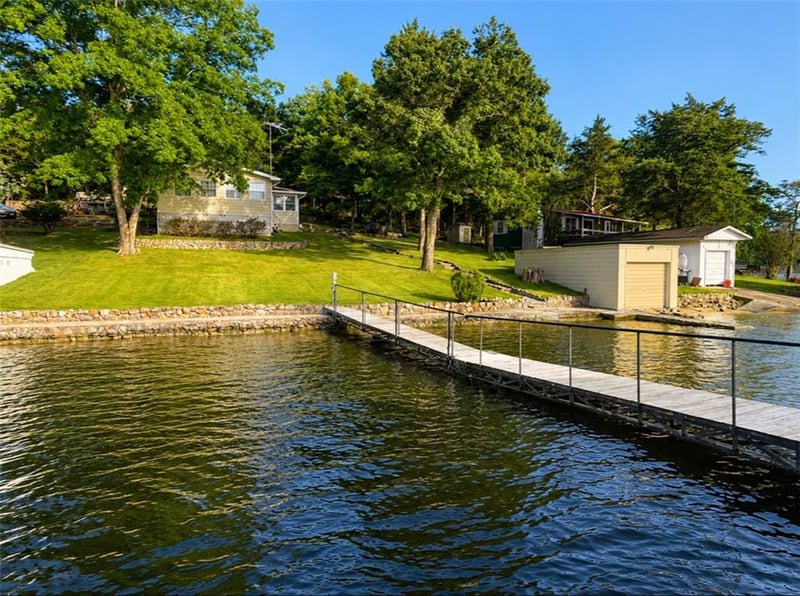 29818 Sheldy Dr, Rocky Mount, MO 65072